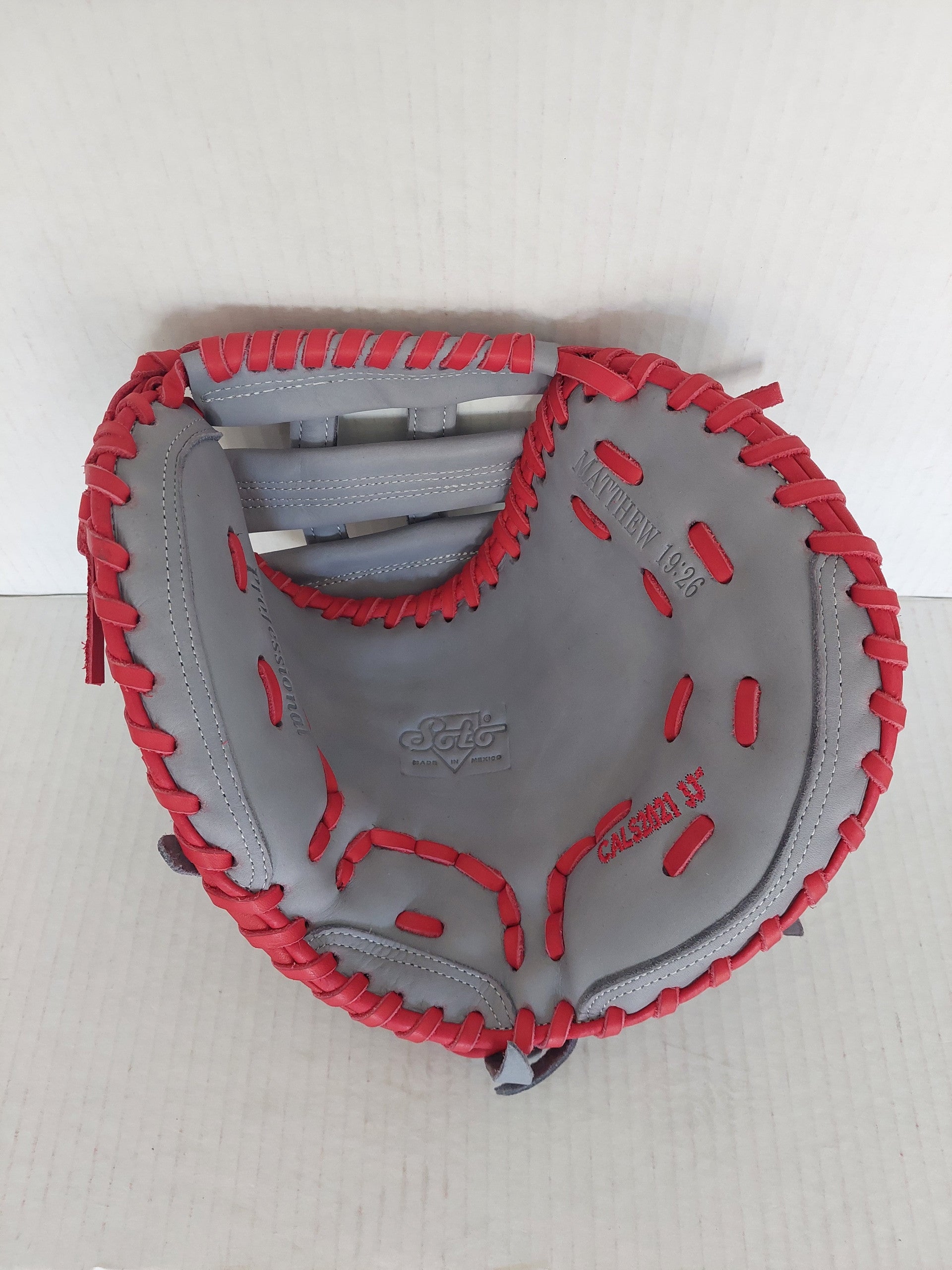 Soto Softball Catchers Mitt-3