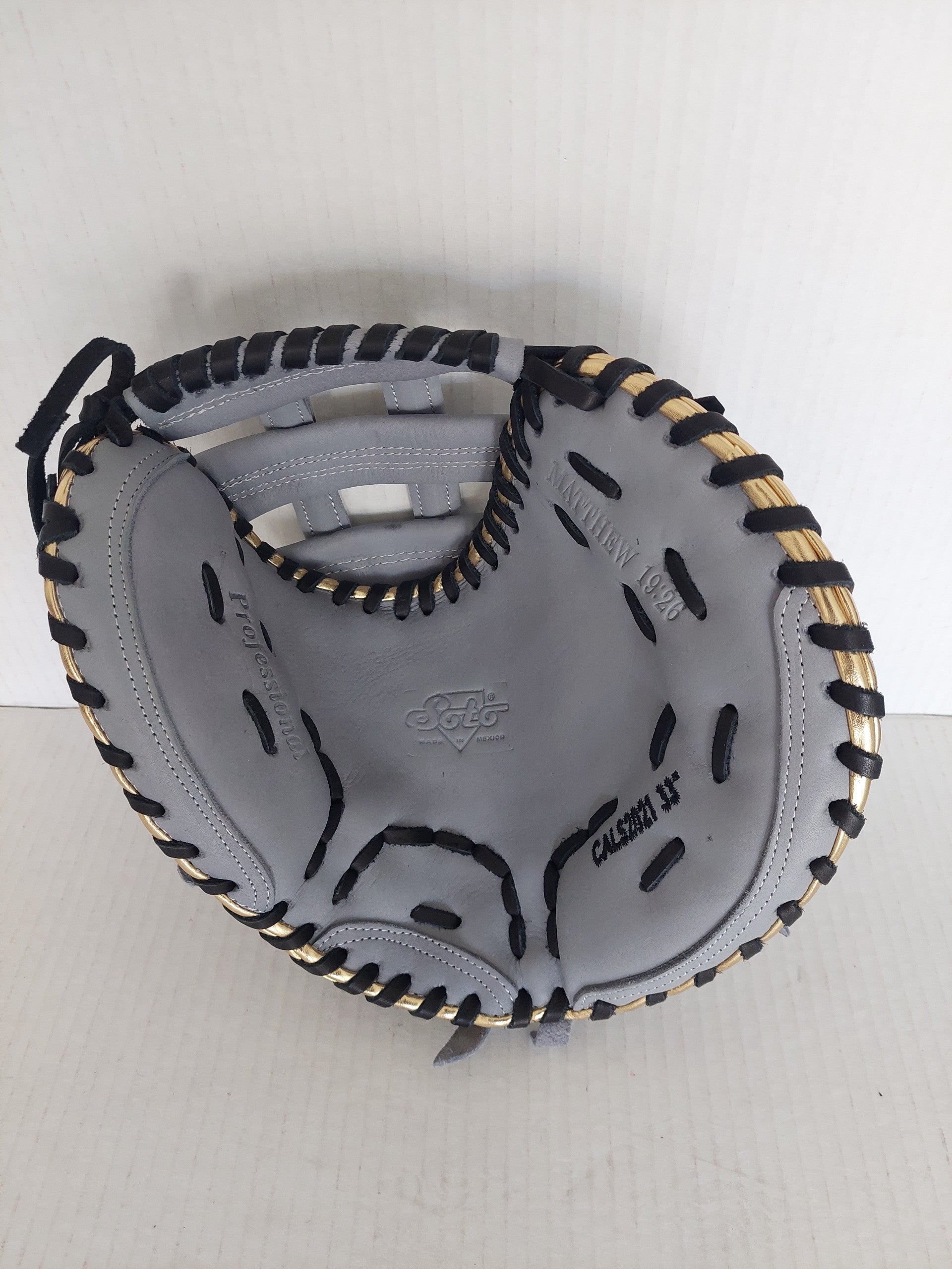 Soto Softball Catchers Mitt-9